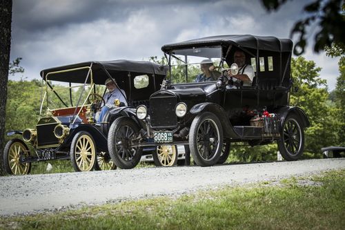Ford T en caravana por los caminos de Vermont