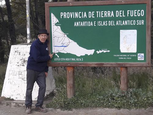 Fin de la Ruta 3, en Ushuaia